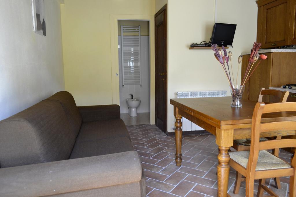 Tuscany Country Apartments Gambassi Terme Exterior foto